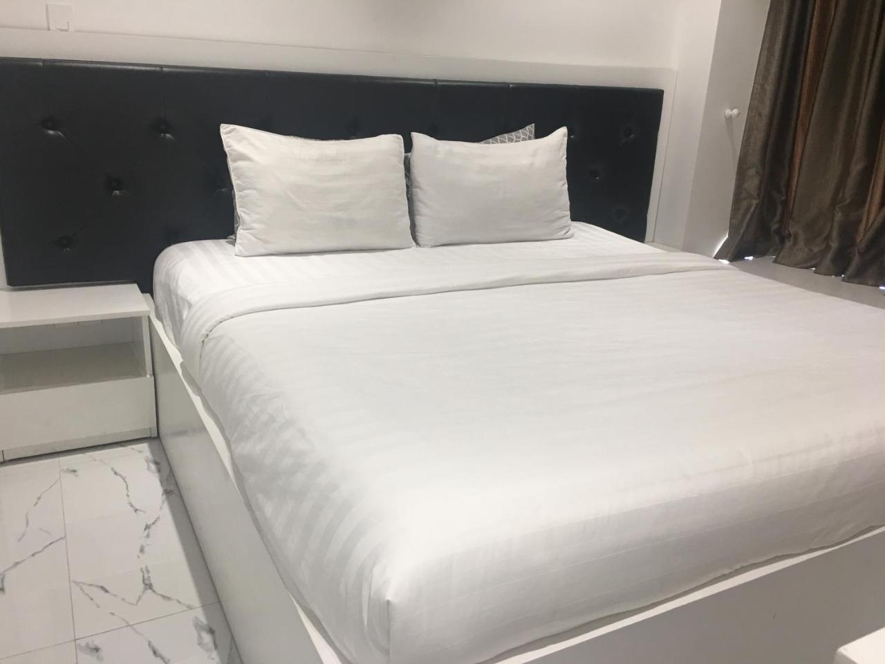 Apartment Scenic Valley-ninasgi21-near Secc-district7 *
