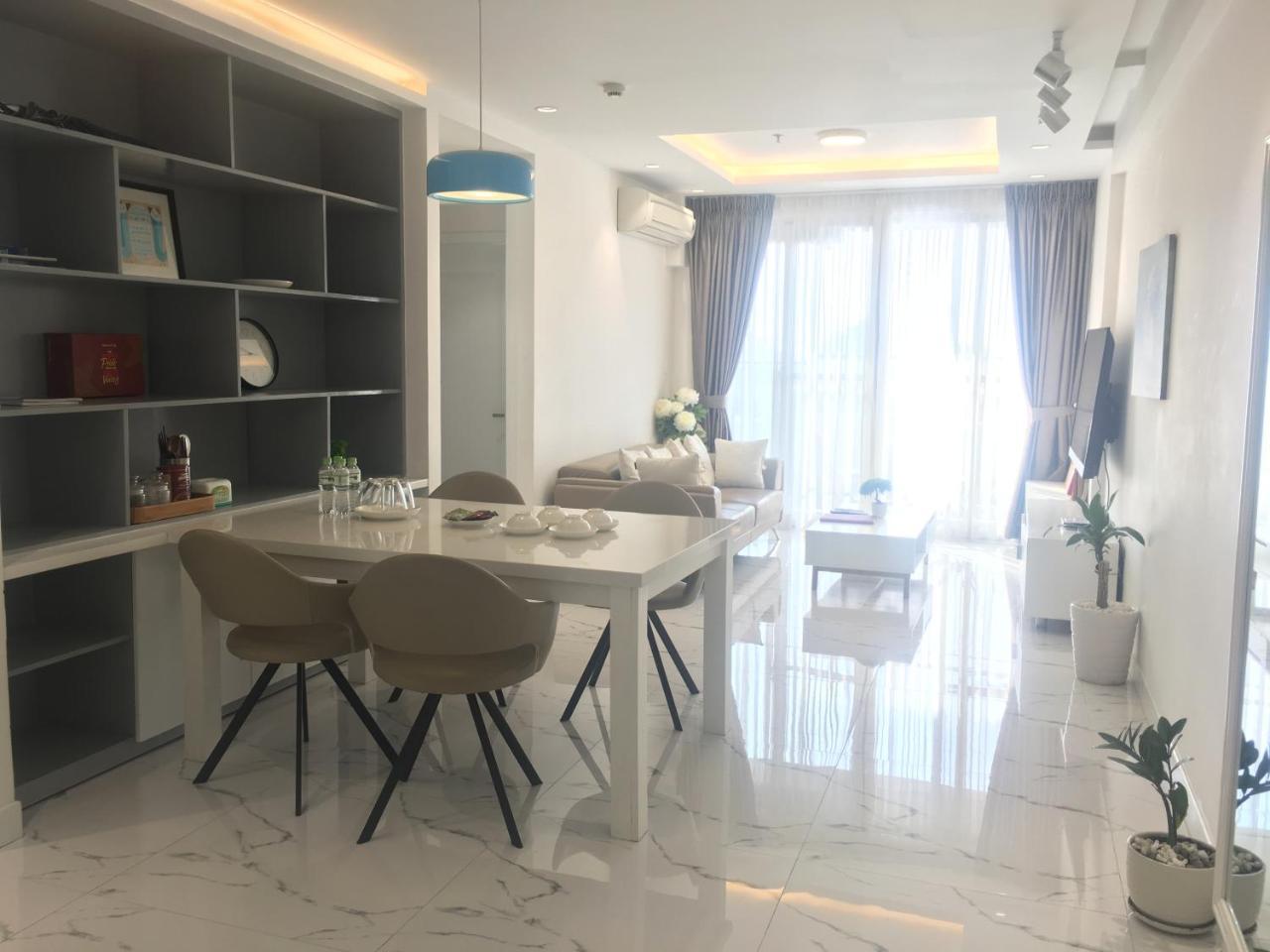 Apartment Scenic Valley-ninasgi21-near Secc-district7 *